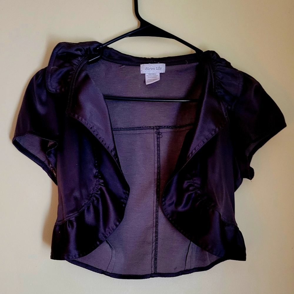 Short sleeve charcoal cover up